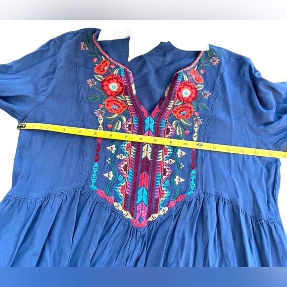 Solitaire/ Anthropologie embroidered blue tunic dress size S - Picture 3 of 6
